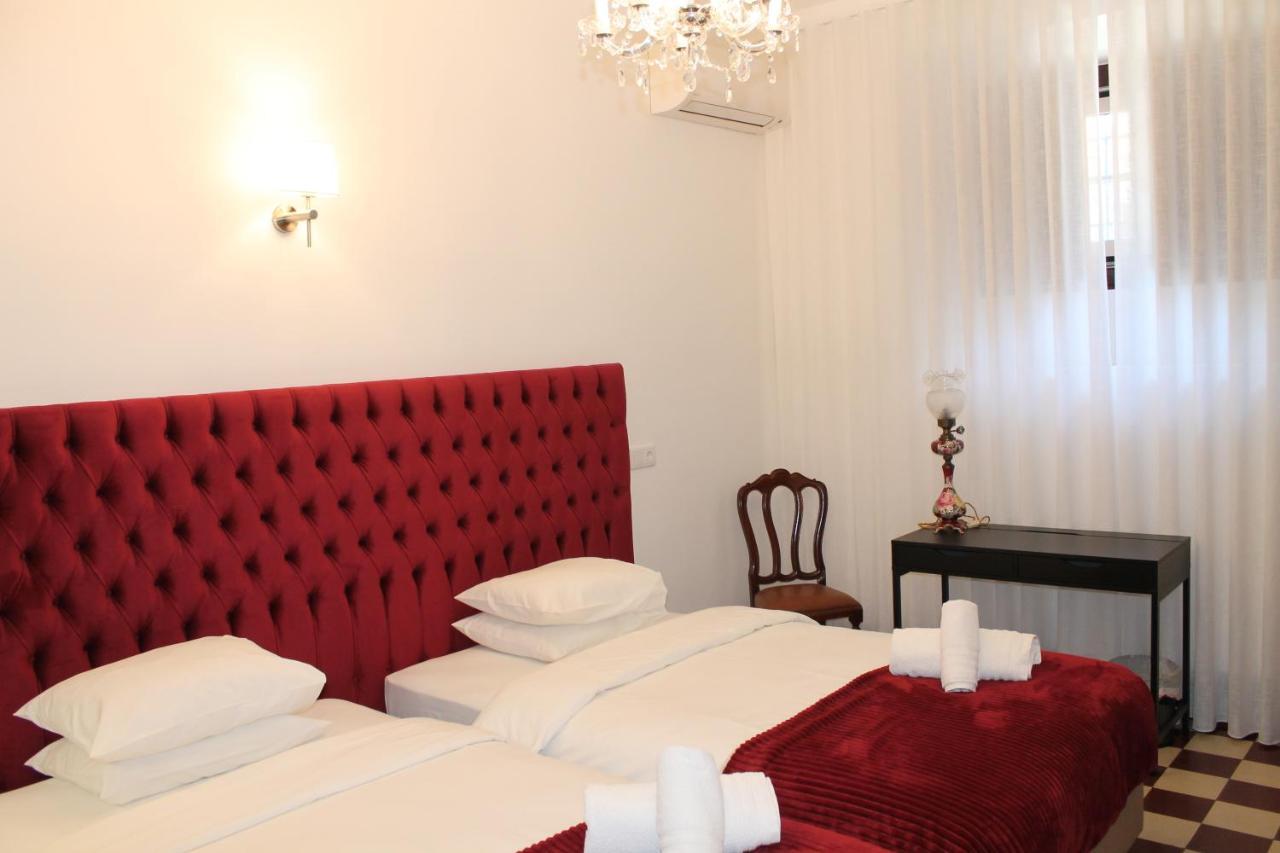 Casa Do Infante Guest House เฟอเฮรา โด อเลนเตโจ ภายนอก รูปภาพ