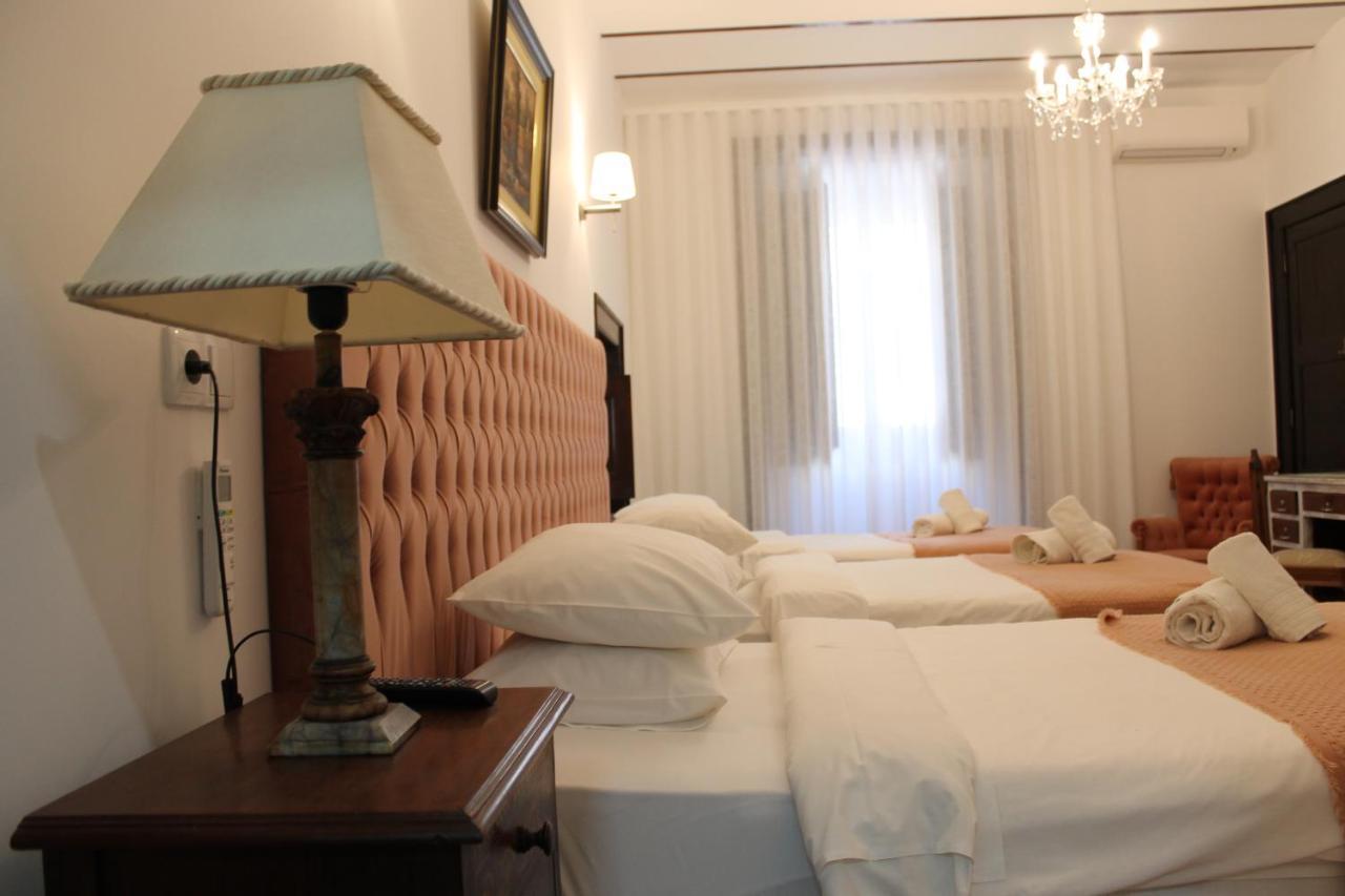 Casa Do Infante Guest House เฟอเฮรา โด อเลนเตโจ ภายนอก รูปภาพ