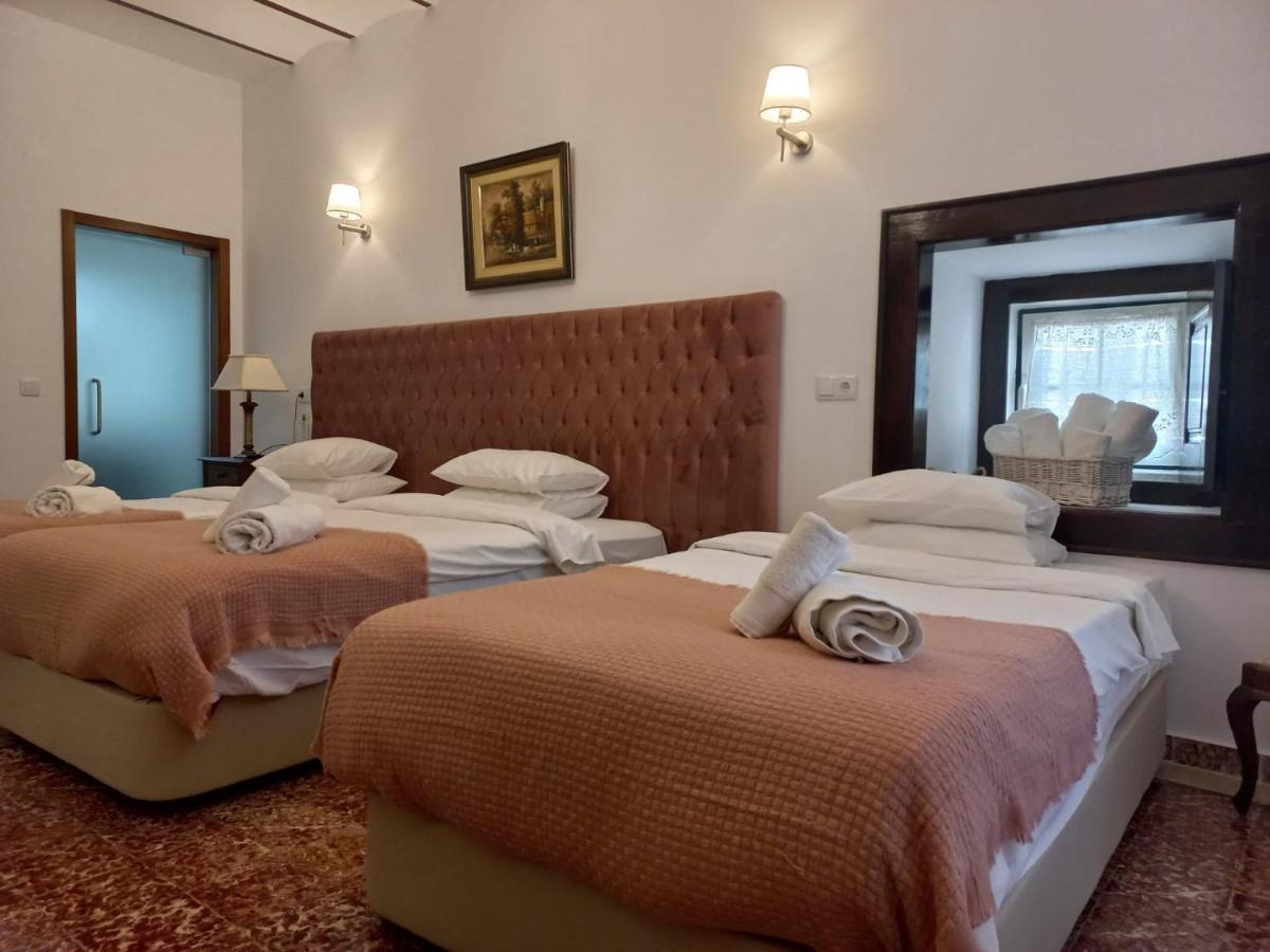 Casa Do Infante Guest House เฟอเฮรา โด อเลนเตโจ ภายนอก รูปภาพ