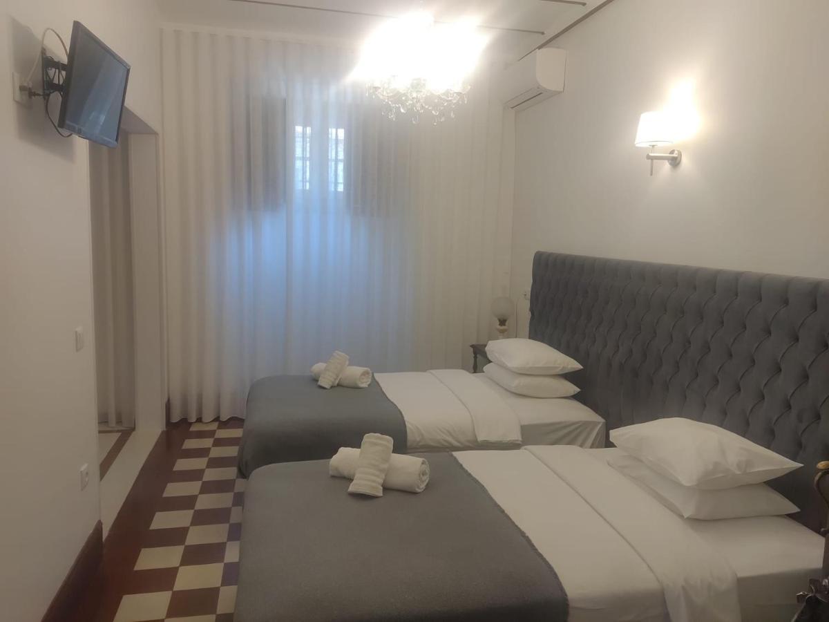Casa Do Infante Guest House เฟอเฮรา โด อเลนเตโจ ภายนอก รูปภาพ