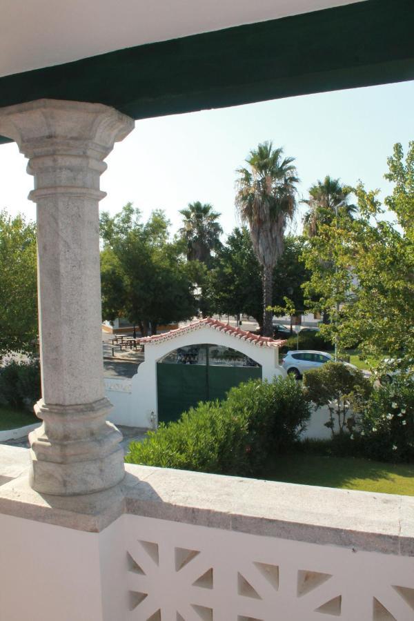 Casa Do Infante Guest House เฟอเฮรา โด อเลนเตโจ ภายนอก รูปภาพ